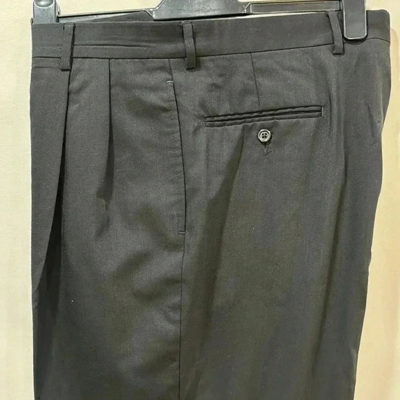Joseph A Banks Men’s Pleated Wool Dress Pants 36L - Picture 3 of 7